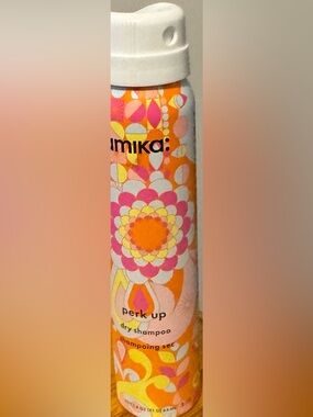 Amika Perk Up Dry Shampoo
